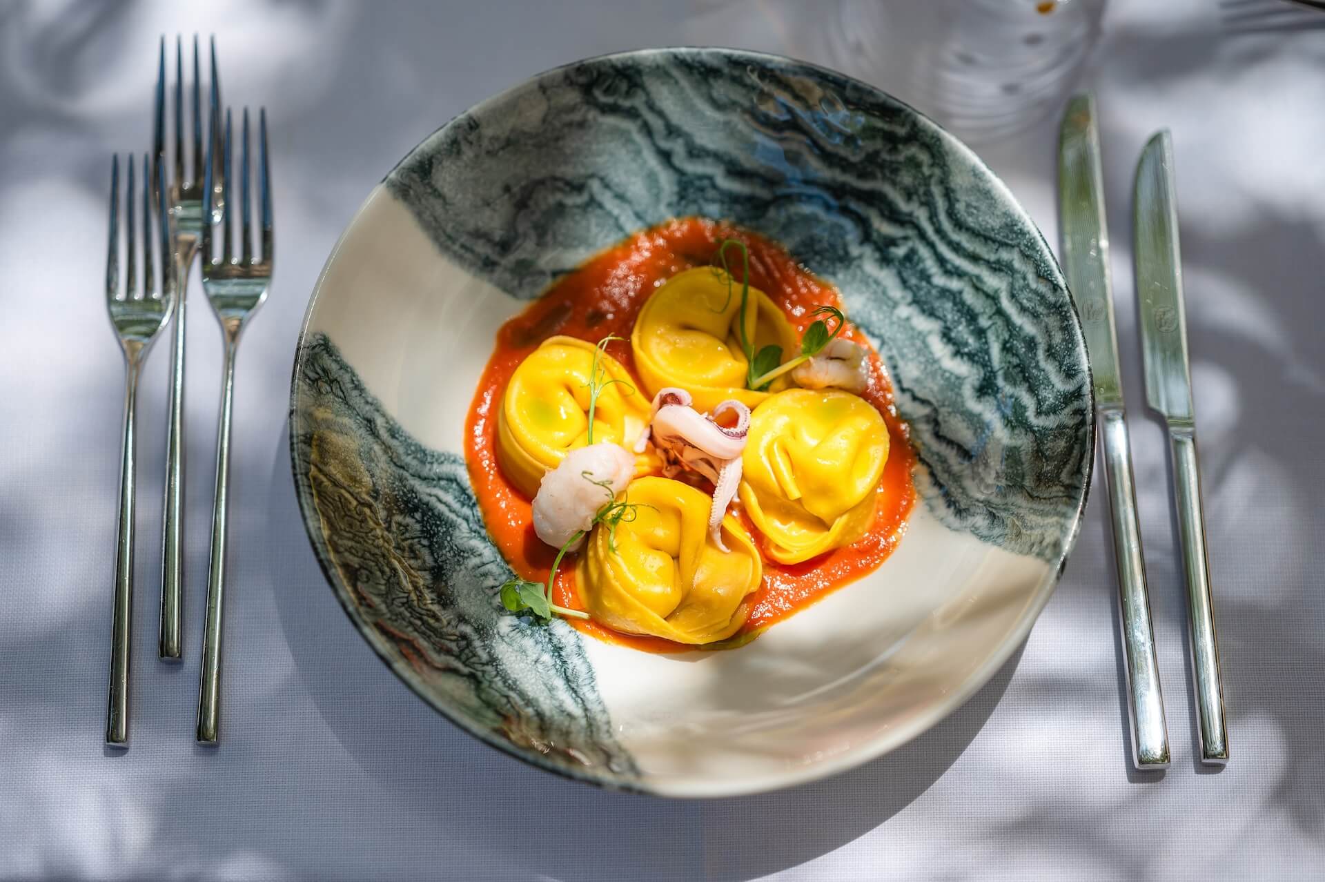 prima piatto con tortellini